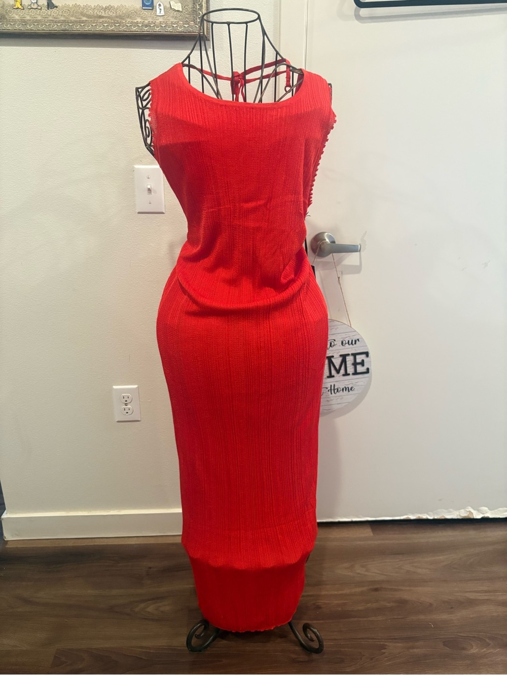 Women’s Red Ribbed Sleeveless Maxi Dress